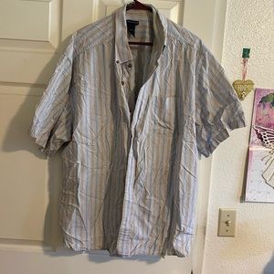 Men’s button down dress shirt or casual